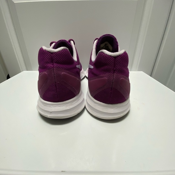 Nike Downshifter 7 GS (869972-500) Kid's Size 6Y - Picture 3 of 10